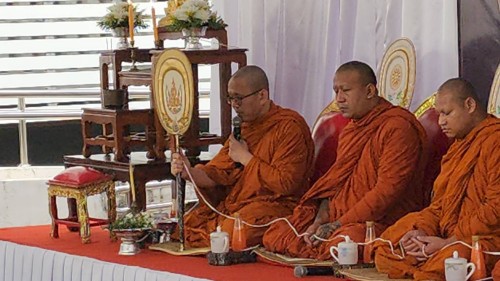 ทน.แม่สอด เข้าร่วมพิธีวางพวงมาลา เนื่องในวันรพี ประจำปี 2567