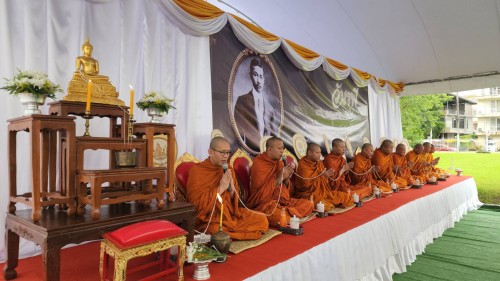 ทน.แม่สอด เข้าร่วมพิธีวางพวงมาลา เนื่องในวันรพี ประจำปี 2567