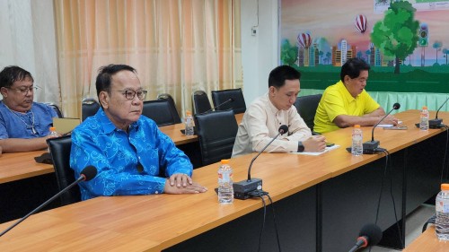 ทน.แม่สอด ร่วมประชุมติดตามความคืบหน้าโครงการก่อสร้างระบบจำหน่ายไฟฟ้าเป็นเคเบิลใต้ดิน บริเวณถนนประสาทวิถี อำเภอแม่สอด จังหวัดตาก