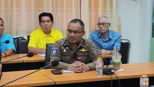 ทน.แม่สอด ร่วมประชุมติดตามความคืบหน้าโครงการก่อสร้างระบบจำหน่ายไฟฟ้าเป็นเคเบิลใต้ดิน บริเวณถนนประสาทวิถี อำเภอแม่สอด จังหวัดตาก
