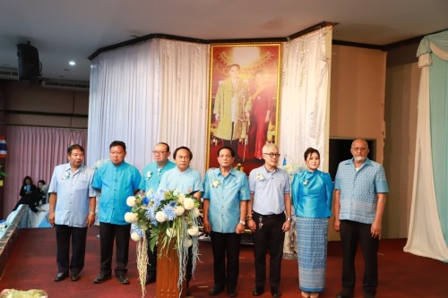 เทศบาลนครแม่สอด เข้าร่วมพิธีมอบทุนการศึกษาให้แก่นักเรียน โดย คุณอัครเดช ตาสะหลี และครอบครัว เนื่องในโอกาสวันแม่แห่งชาติ