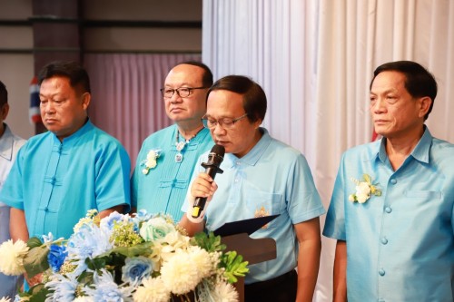 เทศบาลนครแม่สอด เข้าร่วมพิธีมอบทุนการศึกษาให้แก่นักเรียน โดย คุณอัครเดช ตาสะหลี และครอบครัว เนื่องในโอกาสวันแม่แห่งชาติ