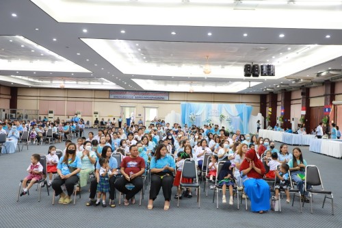 เทศบาลนครแม่สอด เข้าร่วมพิธีมอบทุนการศึกษาให้แก่นักเรียน โดย คุณอัครเดช ตาสะหลี และครอบครัว เนื่องในโอกาสวันแม่แห่งชาติ