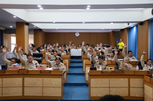 สภาเทศบาลนครแม่สอด ประชุมสภาเทศบาลนครแม่สอด สมัยสามัญ สมัยที่ 2  ประจำปี 2567