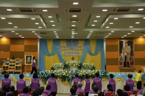 ทน.แม่สอด ร่วมพิธีมอบวุฒิบัตรแก่นักศึกษาวิทยาลัยสูงวัย นครแม่สอด ที่ผ่านการฝึกอบรม "โครงการส่งเสริมสุขภาพผู้สูงอายุสร้างจิตสดใส ร่างกายแข็งแรง" รุ่นที่ 2 และโครงการพัฒนาศักยภาพผู้สูงอายุเทศบาลนครแม่สอด ประจำปีงบประมาณ พ.ศ.2567