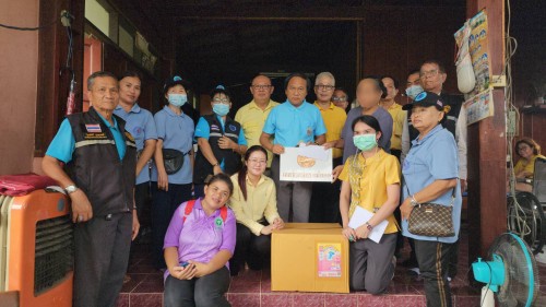 ทน.แม่สอด ลงพื้นที่มอบสิ่งของอุปโภคบริโภคให้แก่ผู้สูงอายุและผู้ป่วยติดเตียง 