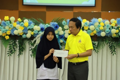 ทน.แม่สอด จัดโครงการทุนการศึกษาสำหรับนักศึกษาและการให้ความช่วยเหลือนักเรียนในเขตเทศบาลนครแม่สอด