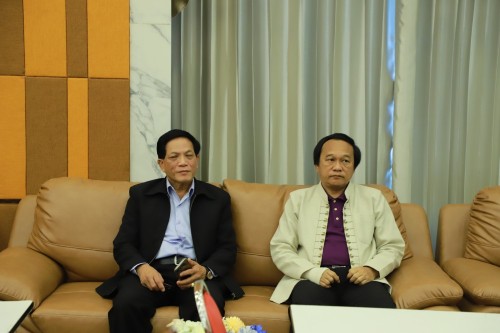 ทน.แม่สอด จัดโครงการอบรมเชิงปฏิบัติการพนักงานครู และบุคลากรทางการศึกษา ประจำปีงบประมาณ พ.ศ.2567