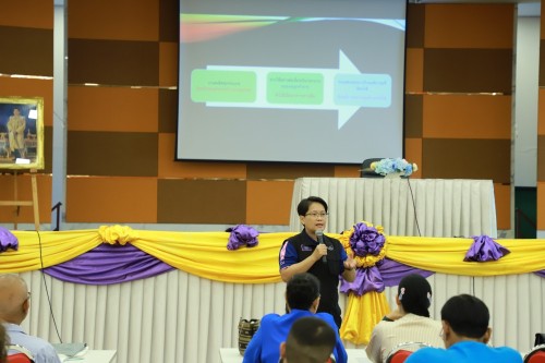 เทศบาลนครแม่สอด จัดโครงการให้ความรู้เกี่ยวกับการแก้ไขปัญหายาเสพติด และส่งเสริมการบำบัดฟื้นฟูผู้ติดยาเสพติด