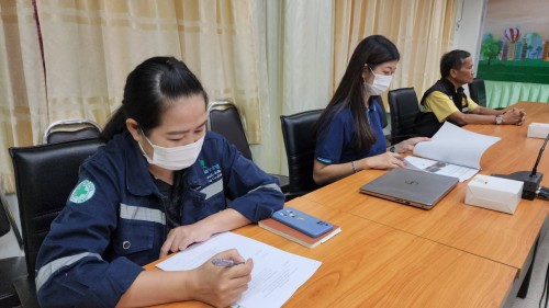 ทน.แม่สอด จัดการประชุมขยายระยะเวลาปฏิบัติงานฝังกลบตามสัญญาจ้างบริหารจัดการและกำจัดขยะมูลฝอย 