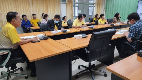 ทน.แม่สอด จัดการประชุมขยายระยะเวลาปฏิบัติงานฝังกลบตามสัญญาจ้างบริหารจัดการและกำจัดขยะมูลฝอย 