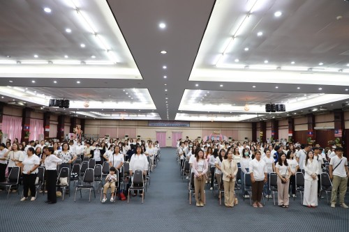 ทน.แม่สอด จัดโครงการฝึกอบรมส่งเสริมคุณธรรมจริยธรรมบุคลากรในสังกัดเทศบาลนครแม่สอด