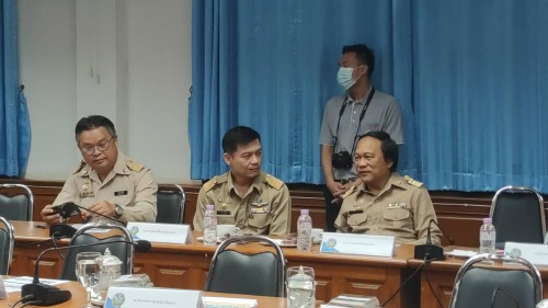 ทน.แม่สอด ร่วมให้การต้อนรับ พลเอก กัมปนาท  รุดดิษฐ์ องคมนตรี ลงพื้นที่เชิญสิ่งของพระราชทานมอบแก่ประชาชนผู้ประสบอุทกภัย