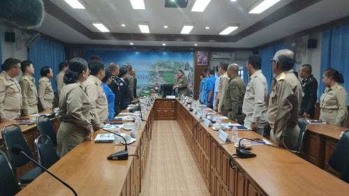 ทน.แม่สอด ร่วมให้การต้อนรับ พลเอก กัมปนาท  รุดดิษฐ์ องคมนตรี ลงพื้นที่เชิญสิ่งของพระราชทานมอบแก่ประชาชนผู้ประสบอุทกภัย