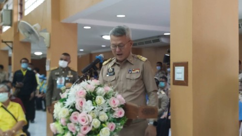 ทน.แม่สอด ร่วมให้การต้อนรับ พลเอก กัมปนาท  รุดดิษฐ์ องคมนตรี ลงพื้นที่เชิญสิ่งของพระราชทานมอบแก่ประชาชนผู้ประสบอุทกภัย