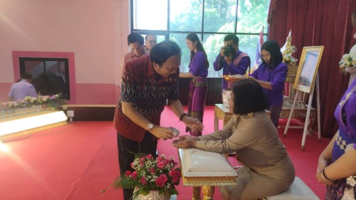 ทน.แม่สอด ร่วมงานแสดงมุทิตาจิต ธีราฑิตานุสรณ์ แด่ผู้เกษียณอายุราชการ ครูธีรารัตน์ แจ่มแจ้ง