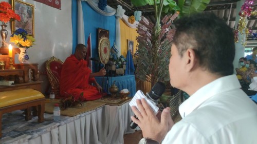 เทศบาลนครแม่สอด ร่วมพิธีทำบุญทอดผ้าป่าสามัคคี ชุมชนอินทรคีรี 1