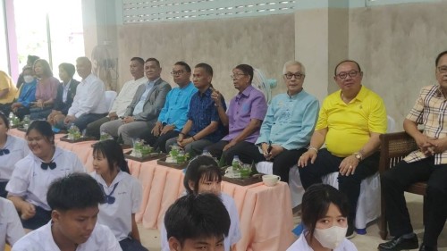 เทศบาลนครแม่สอด ร่วมงานแสดงมุทิตาจิต แด่ผู้เกษียณอายุราชการ ประจำปี 2567 ครูศิริพร นิลสิงขรณ์