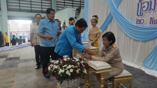 เทศบาลนครแม่สอด ร่วมงานแสดงมุทิตาจิต แด่ผู้เกษียณอายุราชการ ประจำปี 2567 ครูศิริพร นิลสิงขรณ์