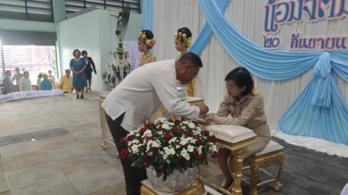 เทศบาลนครแม่สอด ร่วมงานแสดงมุทิตาจิต แด่ผู้เกษียณอายุราชการ ประจำปี 2567 ครูศิริพร นิลสิงขรณ์