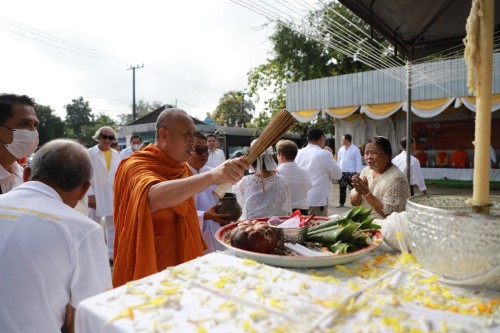 ทน.แม่สอด พิธีทำบุญเทศบาลนครแม่สอดครบรอบ 87 ปี และพิธีมหามังคลาภิเษกเจ้าพ่อพะวอ