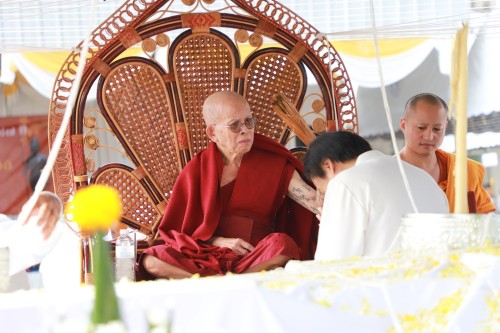 ทน.แม่สอด พิธีทำบุญเทศบาลนครแม่สอดครบรอบ 87 ปี และพิธีมหามังคลาภิเษกเจ้าพ่อพะวอ