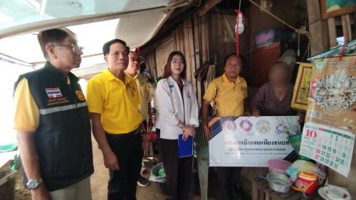 ทน.แม่สอด ลงพื้นที่ส่งมอบบ้านตามการปรับสภาพที่อยู่อาศัยกลุ่มเปราะบางตามโครงการบ้านพอเพียงชนบท ประจำปีงบประมาณ 2567