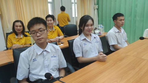 ทน.แม่สอด มอบใบประกาศเกียรติบัตร ให้แก่ผู้ผ่านการฝึกประสบการณ์ ด้านการแพทย์และสาธารณสุข คลินิกชุมชนอบอุ่นเทศบาลนครแม่สอด
