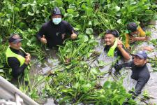 เทศบาลนครแม่สอด ดำเนินโครงการ ขุดลอกลำห้วยแม่สอด รวมพลัง รวมใจ ชาวนครแม่สอด 