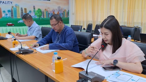 เทศบาลนครแม่สอด จัดประชุมคณะกรรมการสอบคัดเลือก เพื่อแต่งตั้งพนักงานเทศบาลให้ดำรงตำแหน่งในต่างสายงาน ตำแหน่ง นักจัดการงานทั่วไป ครั้งที่ 2/2567