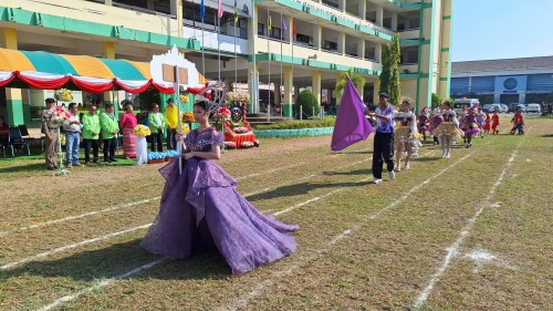 เทศบาลนครแม่สอด เข้าร่วมพิธีเปิดการแข่งขันกีฬาสีโรงเรียนเทศบาลวัดมณีไพรสณฑ์ ประจำปีการศึกษา 2567