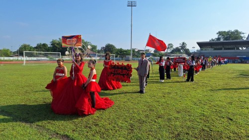 เทศบาลนครแม่สอด ร่วมพิธีเปิดการแข่งขันกีฬา-กรีฑาโรงเรียนเทศบาลวัดชุมพลคีรี ประจำปีการศึกษา 2567