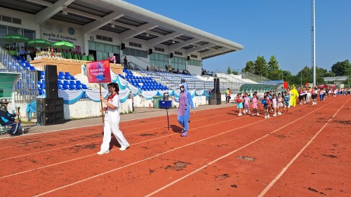 เทศบาลนครแม่สอด ร่วมพิธีเปิดการแข่งขันกีฬา-กรีฑาโรงเรียนเทศบาลวัดชุมพลคีรี ประจำปีการศึกษา 2567