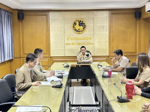 เทศบาลนครแม่สอด เข้าร่วมประชุมวิทยากรอำเภอ ( ครู ข) ในการเลือกตั้งนายกองค์การบริหารส่วนจังหวัดตาก 2567