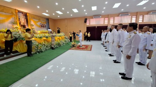 ทน.แม่สอด เข้าร่วมกิจกรรมเนื่องในวันคล้ายวันพระบรมราชสมภพ พระบาทสมเด็จพระบรมชนกาธิเบศร มหาภูมิพลอดุลยเดชมหาราช บรมนาถบพิตร วันชาติ และวันพ่อแห่งชาติ 5 ธันวาคม 2567