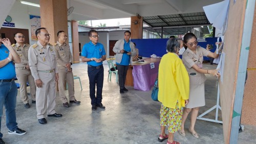 ทน.แม่สอด ร่วมลงพื้นที่ตรวจเยี่ยมหน่วยเลือกตั้ง  การเลือกตั้งนายกองค์การบริหารส่วนจังหวัดตาก