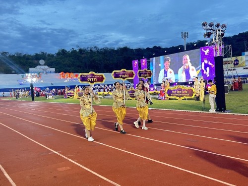 เทศบาลนครแม่สอด ร่วมให้กำลังใจนักกีฬาในการแข่งขัน “นครสวรรค์ พาสานเกมส์” กีฬานักเรียนองค์กรปกครองส่วนท้องถิ่น รอบคัดเลือกระดับภาคเหนือ เทศบาลนครนครสวรรค์