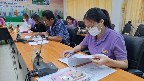 เทศบาลนครแม่สอด จัดการประชุมหารือการขออนุญาตจ้างช่วงงานบริหารจัดการกำจัดขยะมูลฝอยประจำปี 2568