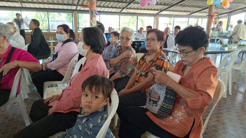 เทศบาลนครแม่สอด ร่วมกิจกรรมผู้สูงอายุชุมชนสักทอง ประจำเดือน ธันวาคม 2567	