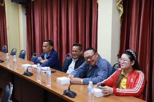 เทศบาลนครแม่สอด จัดประชุมหัวหน้าส่วนราชการ ประจำเดือน มกราคม 2568