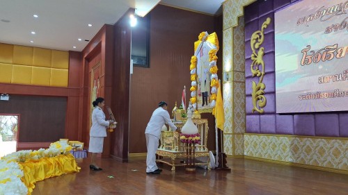 ทน.แม่สอด ร่วมงานอัญเชิญรางวัลและพิธีฉลองสถานศึกษารางวัลพระราชทานระดับมัธยมศึกษาขนาดใหญ่ ประจำปีการศึกษา 2566 โรงเรียนสรรพวิทยาคม