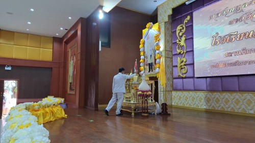 ทน.แม่สอด ร่วมงานอัญเชิญรางวัลและพิธีฉลองสถานศึกษารางวัลพระราชทานระดับมัธยมศึกษาขนาดใหญ่ ประจำปีการศึกษา 2566 โรงเรียนสรรพวิทยาคม