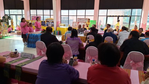 ทน.แม่สอด ร่วมให้การต้อนรับคณะกรรมการประเมินคุณภาพการศึกษาภายนอก จากสำนักงานรับรองมาตรฐานและประเมินคุณภาพการศึกษา