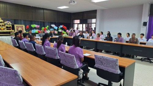 ทน.แม่สอด ร่วมต้อนรับคณะกรรมการประเมินคุณภาพภายนอก ระดับการศึกษาขั้นพื้นฐาน (สมศ.) โรงเรียนเทศบาลเฉลิมพระเกียรติสมเด็จพระเทพรัตนราชสุดาฯ สยามบรมราชกุมารี
