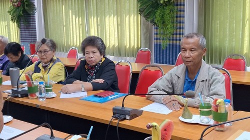 ทน.แม่สอด เข้าร่วมการประชุมคณะกรรมการชมรมผู้สูงอายุเทศบาลนครแม่สอด