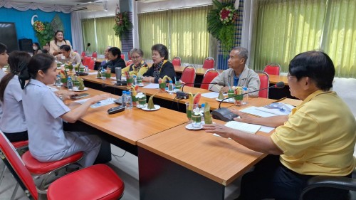 ทน.แม่สอด เข้าร่วมการประชุมคณะกรรมการชมรมผู้สูงอายุเทศบาลนครแม่สอด