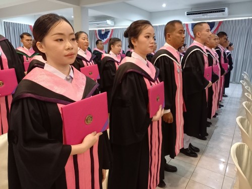 ทน.แม่สอด ร่วมเป็นเกียรติในพิธีประสาทปริญญาบัตรและประกาศนียบัตรบัณฑิต แก่ผู้สำเร็จการศึกษาจากวิทยาลัยนอร์ทเทิร์น ประจำปีการศึกษา 2566 - 2567