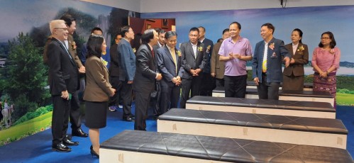 ทน.แม่สอด ร่วมงานวันการศึกษาเอกชน ภาคเหนือ ครั้งที่ 11 ประจำปี 2568 “ศาสตร์แห่งปัญญาล้ำค่าดั่งทองคำ” และ “ศาสตร์ความรู้หลากวิชา วัฒนธรรมภูมิปัญญา นำการศึกษาเอกชนก้าวไกล”