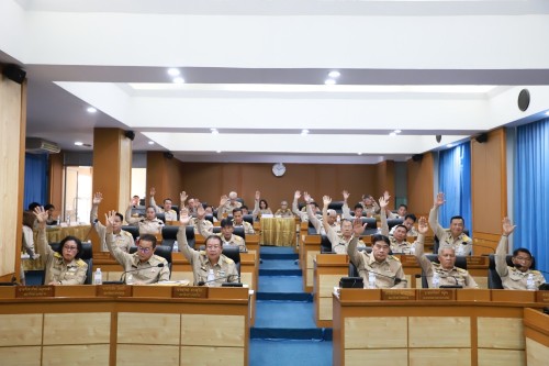 สภาเทศบาลนครแม่สอด ประชุมสภาเทศบาลนครแม่สอด สมัยสามัญ  สมัยแรก ประจำปี 2568