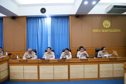 สภาเทศบาลนครแม่สอด ประชุมสภาเทศบาลนครแม่สอด สมัยสามัญ  สมัยแรก ประจำปี 2568